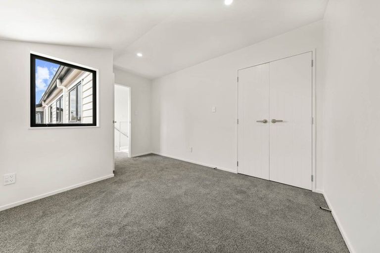 Photo of property in 90c Seymour Road, Sunnyvale, Auckland, 0612