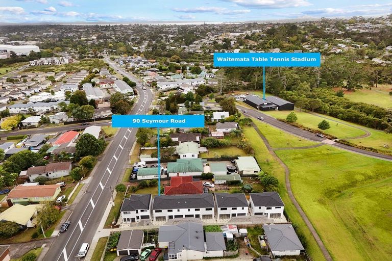 Photo of property in 90c Seymour Road, Sunnyvale, Auckland, 0612