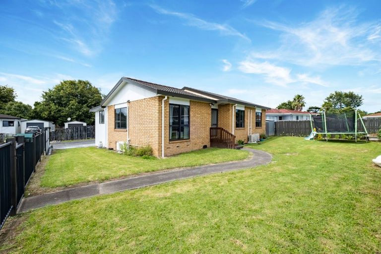 Photo of property in 44 Trimdon Street, Randwick Park, Auckland, 2105
