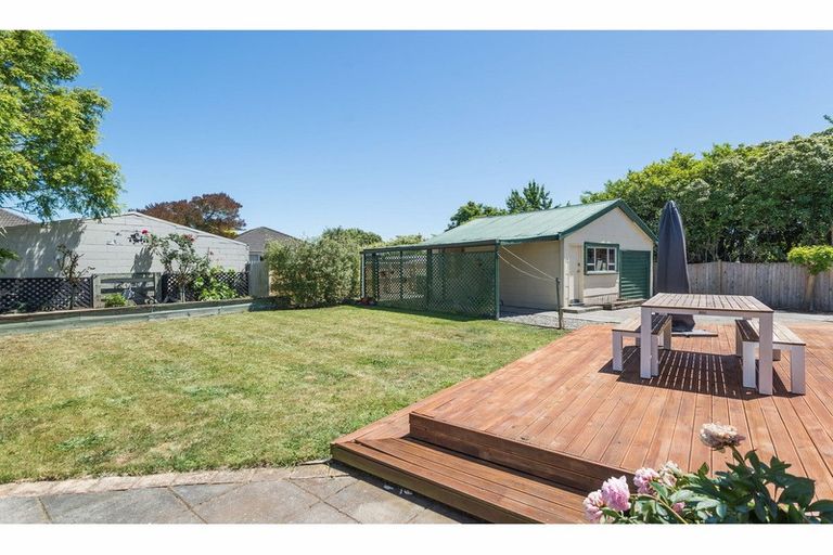 Photo of property in 25 Philpotts Road, Mairehau, Christchurch, 8052