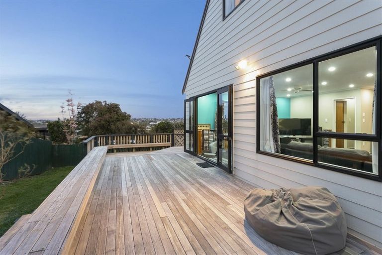 Photo of property in 51 Rhinevale Close, Henderson, Auckland, 0612