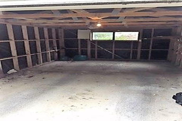 Photo of property in 11/75u Delhi Crescent, Khandallah, Wellington, 6035