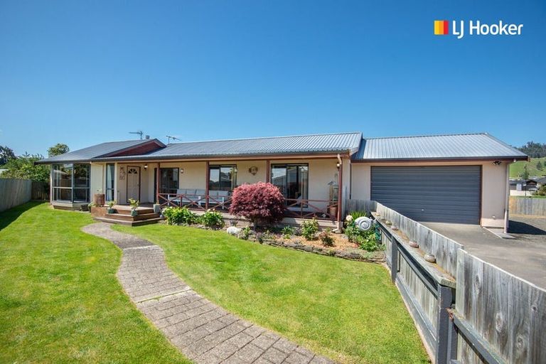 Photo of property in 126 Hagart-alexander Drive, Mosgiel, 9024