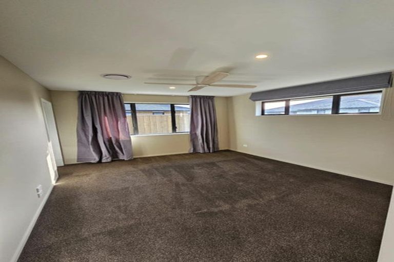 Photo of property in 37 Lydiard Drive, Rolleston, 7615
