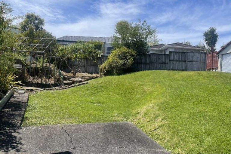 Photo of property in 36 Flaxdale Street, Birkdale, Auckland, 0626