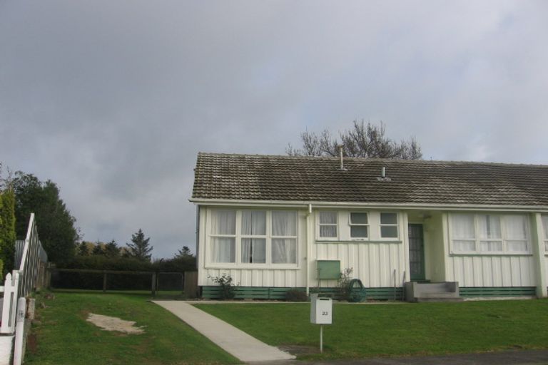 Photo of property in 23-25 Stephens Crescent, Highbury, Palmerston North, 4412