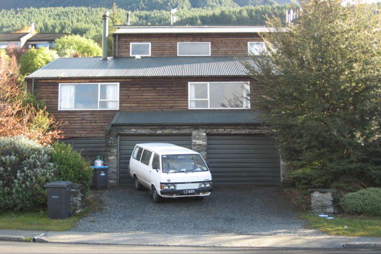 Photo of property in 140 Fernhill Road, Fernhill, Queenstown, 9300