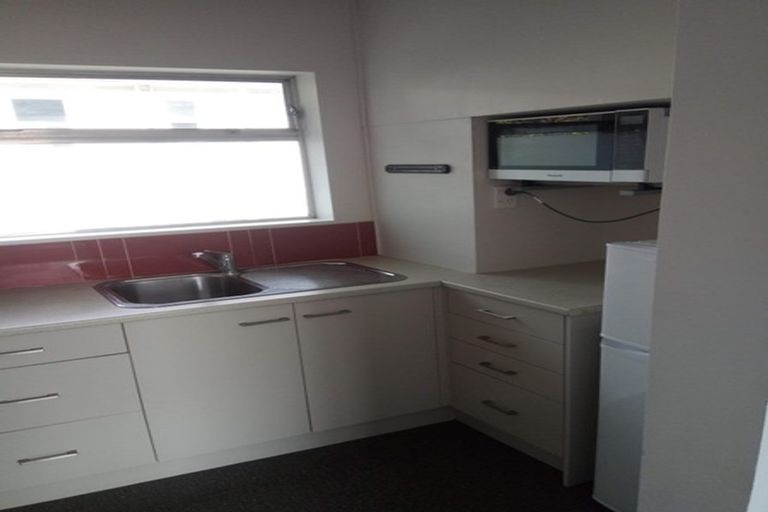 Photo of property in Beresford Apartments, 118u5 Russell Terrace, Berhampore, Wellington, 6023