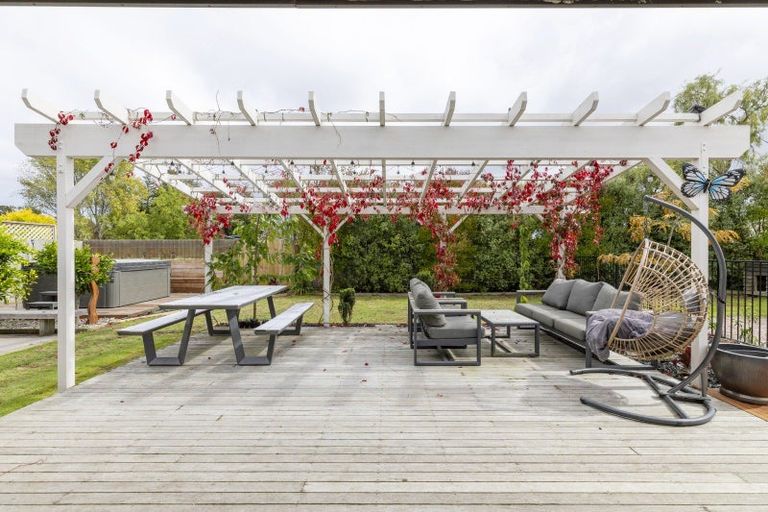 Photo of property in 59 Balmoral Drive, Hilltop, Taupo, 3330