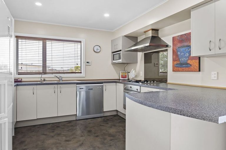 Photo of property in 12 Rhoboro Road, Twizel, 7901