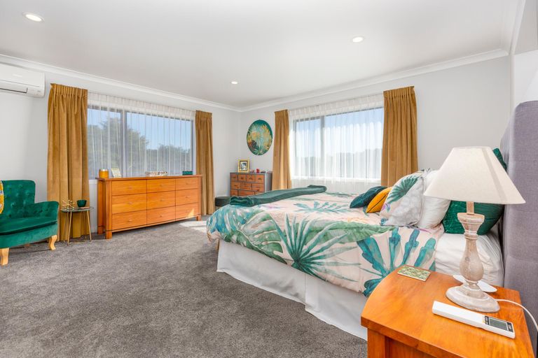 Photo of property in 3 Elias Court, The Gardens, Auckland, 2105