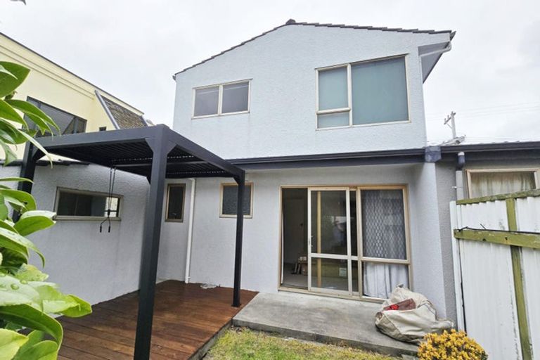 Photo of property in 19 Charles Street, Westshore, Napier, 4110