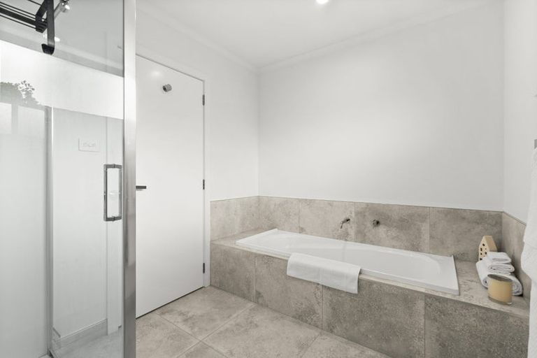 Photo of property in 90 Hunter Drive, Awatoto, Napier, 4110