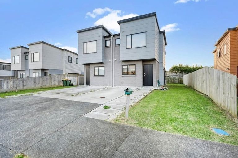Photo of property in 6b Poruru Close, Papakura, 2110