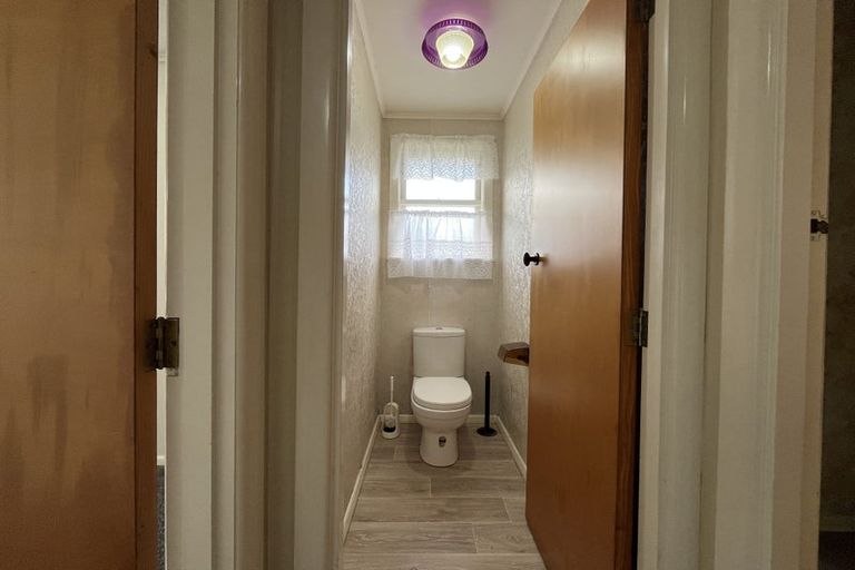 Photo of property in 11 Hunua Road, Papakura, 2110