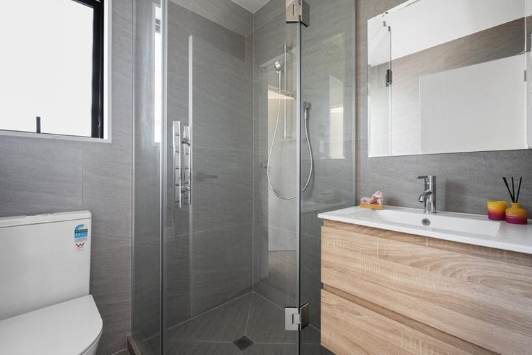 Photo of property in 20 Seabrook Avenue, New Lynn, Auckland, 0600