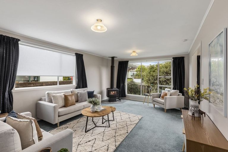 Photo of property in 11 Karamea Grove, Wainuiomata, Lower Hutt, 5014