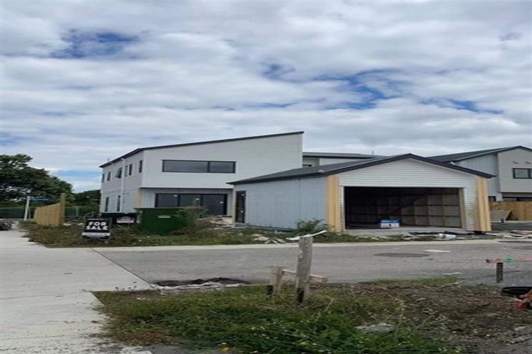 Photo of property in 161 Grove Road, Papakura, 2110