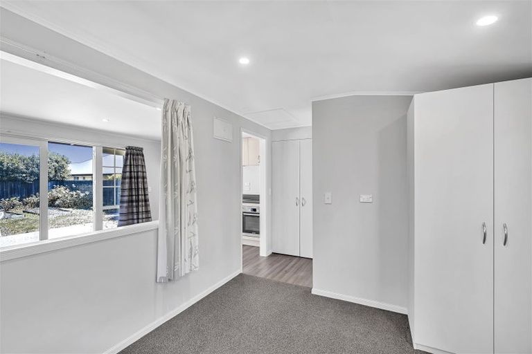 Photo of property in 6 Cameron Crescent, Rolleston, 7614