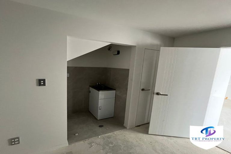 Photo of property in 14 Jenkins Place, Manurewa East, Auckland, 2102