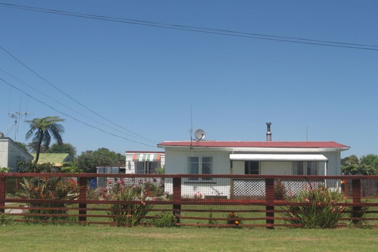 Photo of property in 686 Maketu Road, Maketu, 3189