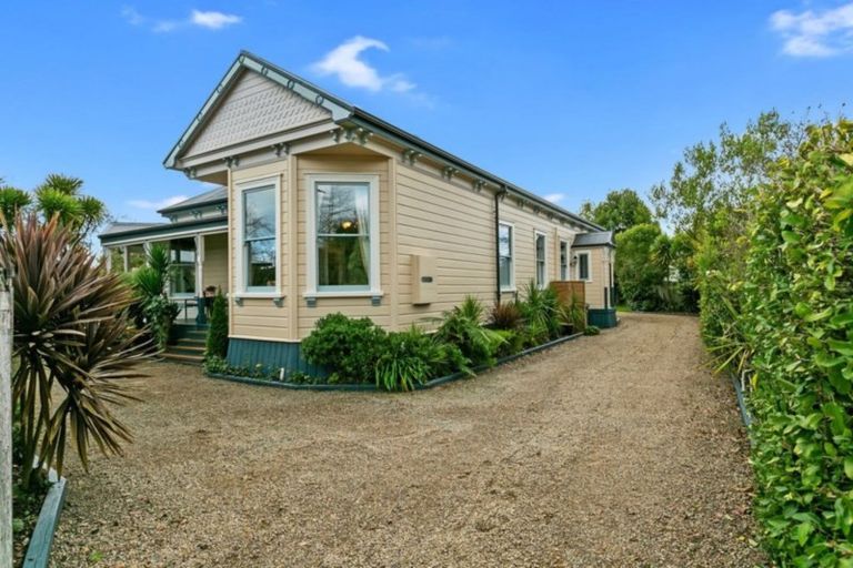 Photo of property in 20 Queen Street, Cambridge, 3434