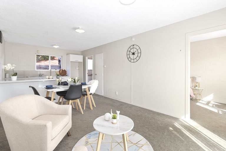 Photo of property in 2/4 Moana Street, Frankton, Hamilton, 3204