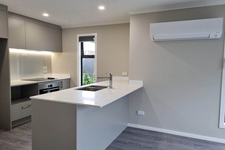 Photo of property in 6d Te Whiti Grove, Waterloo, Lower Hutt, 5011