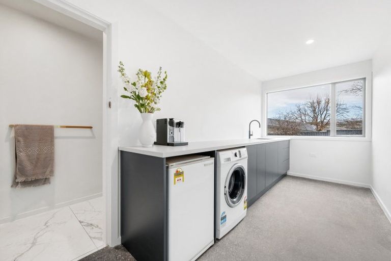 Photo of property in 13b Taylor Place, Alexandra, 9320