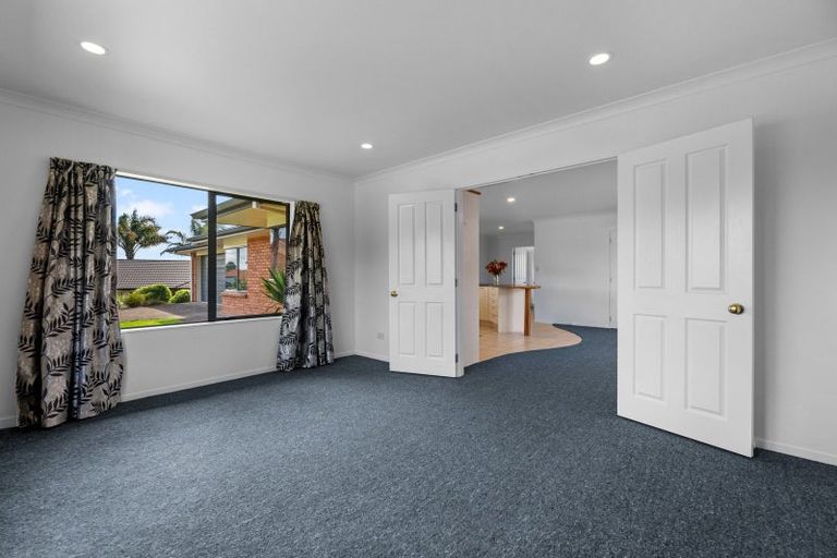 Photo of property in 22 Arrowfield Drive, Pyes Pa, Tauranga, 3112
