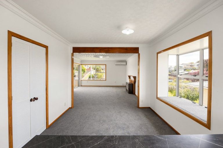 Photo of property in 15 Priscilla Crescent, Melville, Hamilton, 3206