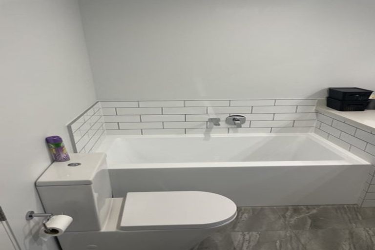 Photo of property in 13 Nugget Avenue, Hobsonville, Auckland, 0616