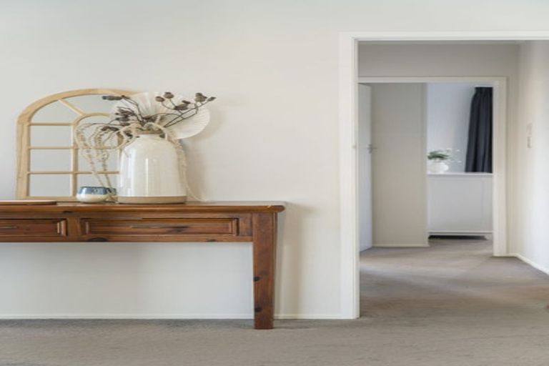 Photo of property in 25 Stanaway Street, Hillcrest, Auckland, 0627