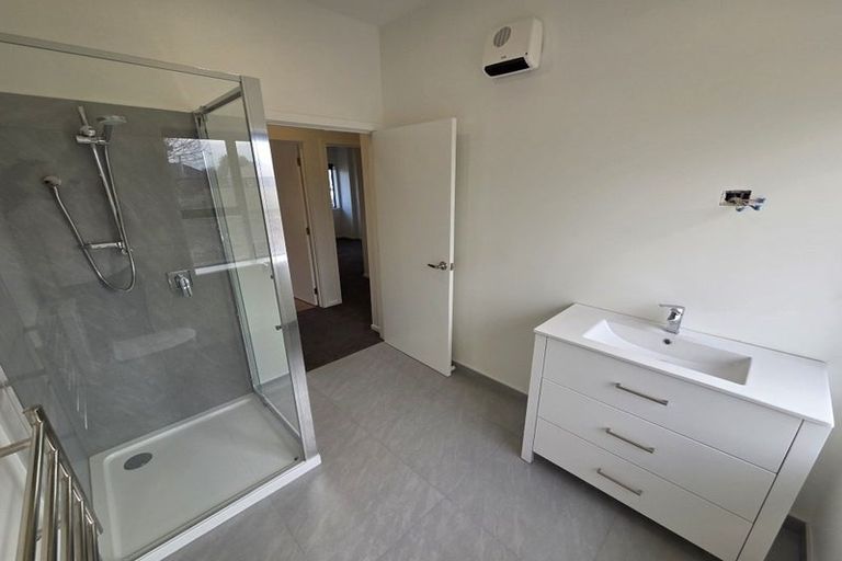 Photo of property in 629 Ferry Road, Woolston, Christchurch, 8023