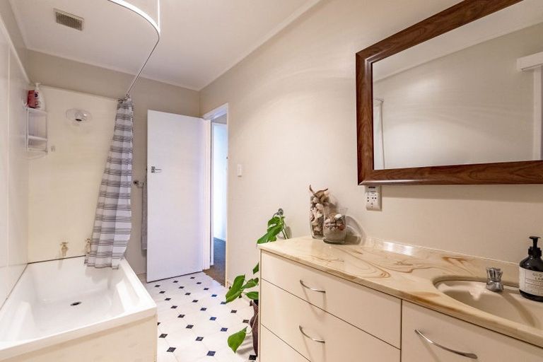 Photo of property in 5 Eden Terrace, Waipukurau, 4200