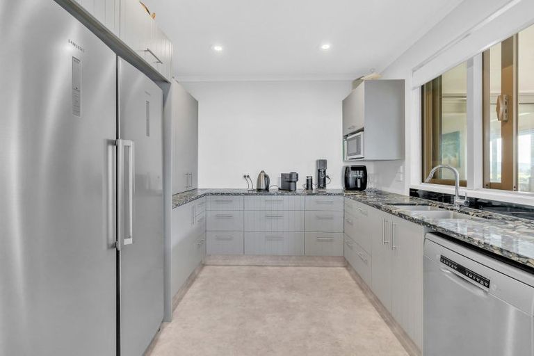 Photo of property in 35 Seascape Crescent, Waipu, 0582