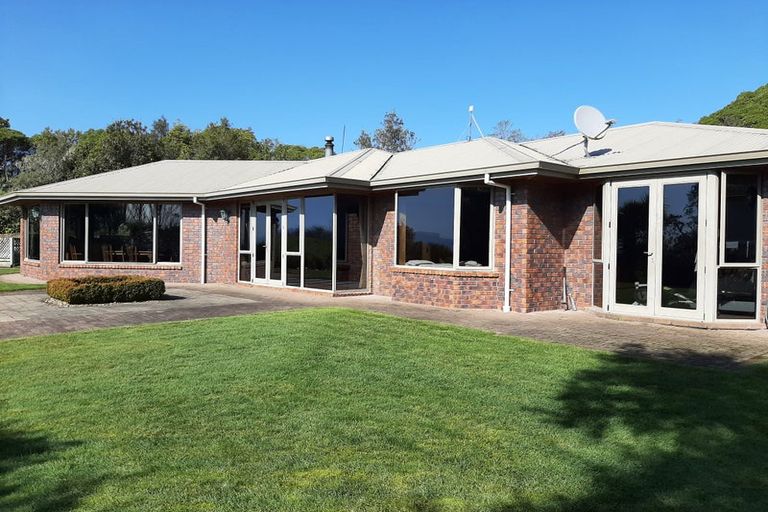 Photo of property in 370 Rosedale Road, Upper Moutere, 7175