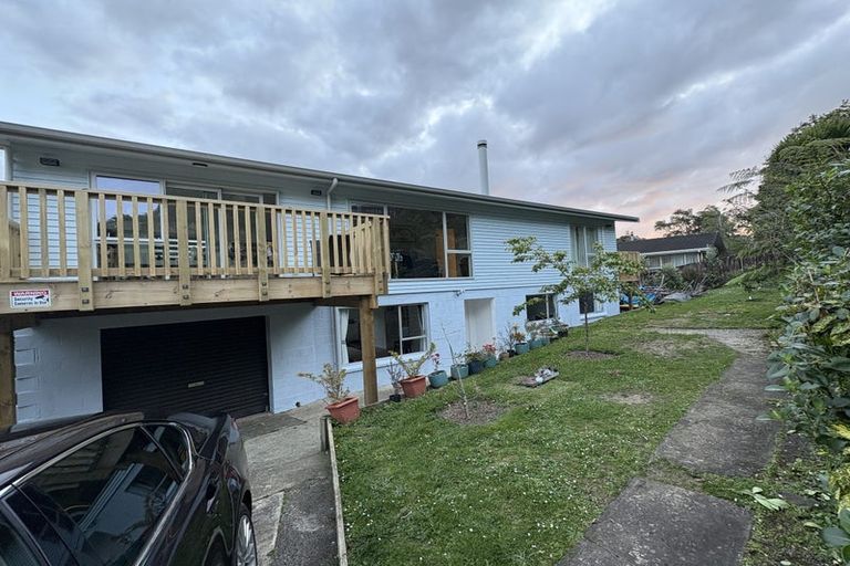 Photo of property in 8 Awaruku Road, Torbay, Auckland, 0630