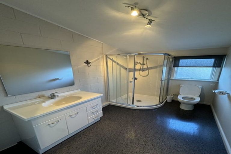 Photo of property in 132 Saint James Avenue, Papanui, Christchurch, 8053