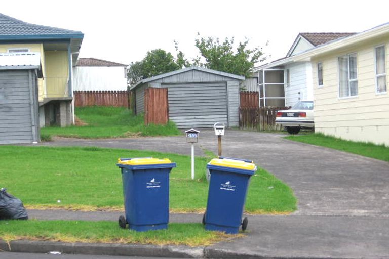 Photo of property in 2/69 Luanda Drive, Ranui, Auckland, 0612