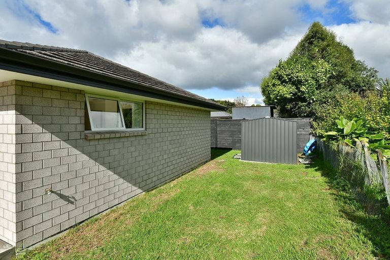 Photo of property in 9 Riverboat Lane, Helensville, 0800
