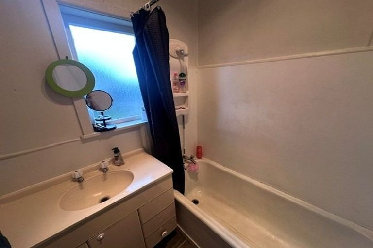Photo of property in 30 Oliver Street, Kihikihi, Te Awamutu, 3800