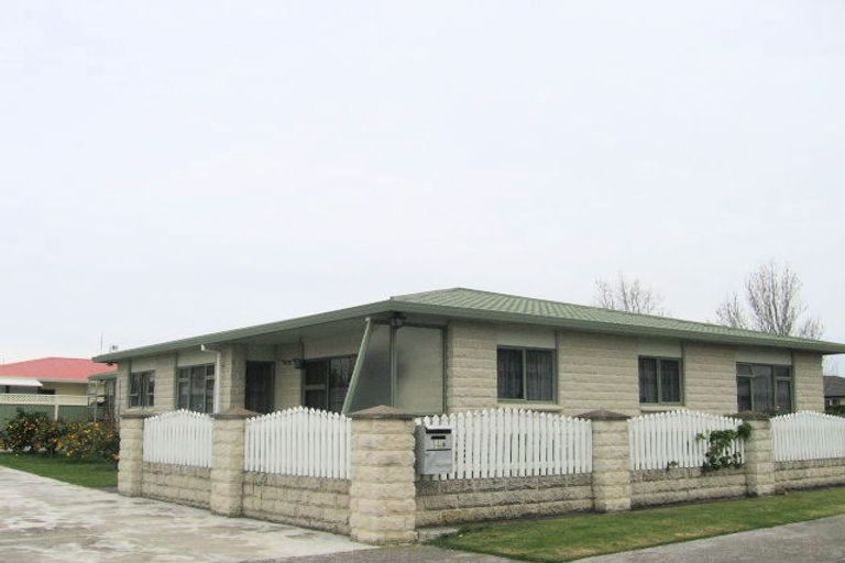 Photo of property in 14b Chester Street, Taradale, Napier, 4112