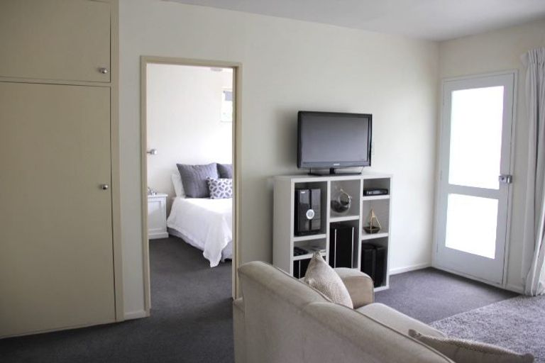 Photo of property in 3/10 Courtenay Street, St Albans, Christchurch, 8014