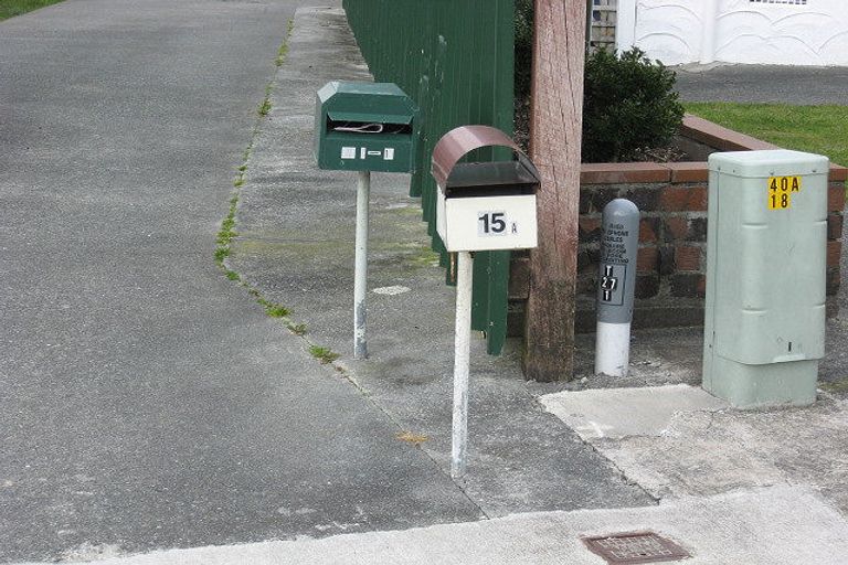 Photo of property in 15b Kendal Grove, Wainuiomata, Lower Hutt, 5014