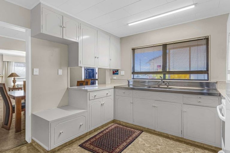 Photo of property in 1/405 Terrace Road, Parkvale, Hastings, 4122