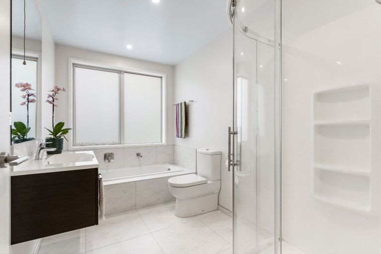 Photo of property in 45 Awatira Drive, Papamoa Beach, Papamoa, 3118