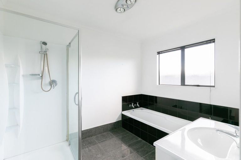 Photo of property in 300a Park Road South, Akina, Hastings, 4122