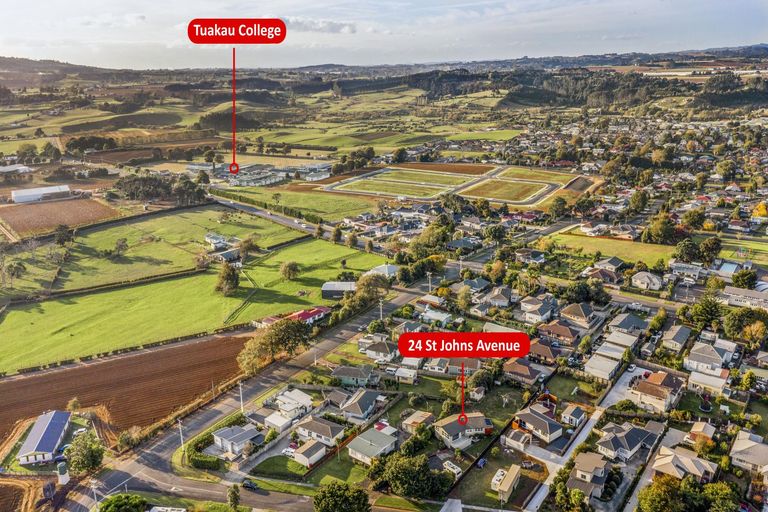 Photo of property in 24 Saint Johns Avenue, Tuakau, 2121