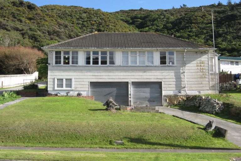 Photo of property in 55 Judd Crescent, Naenae, Lower Hutt, 5011
